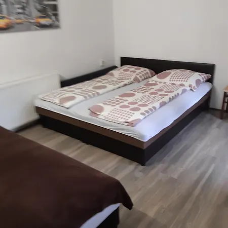 Anna Vendeghaz Apartment Siófok